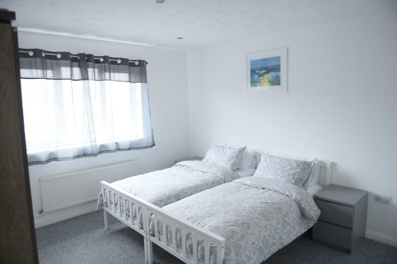 The Haven Hotel Luton  Kültér fotó
