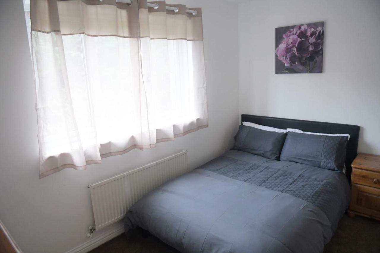 The Haven Hotel Luton  Kültér fotó